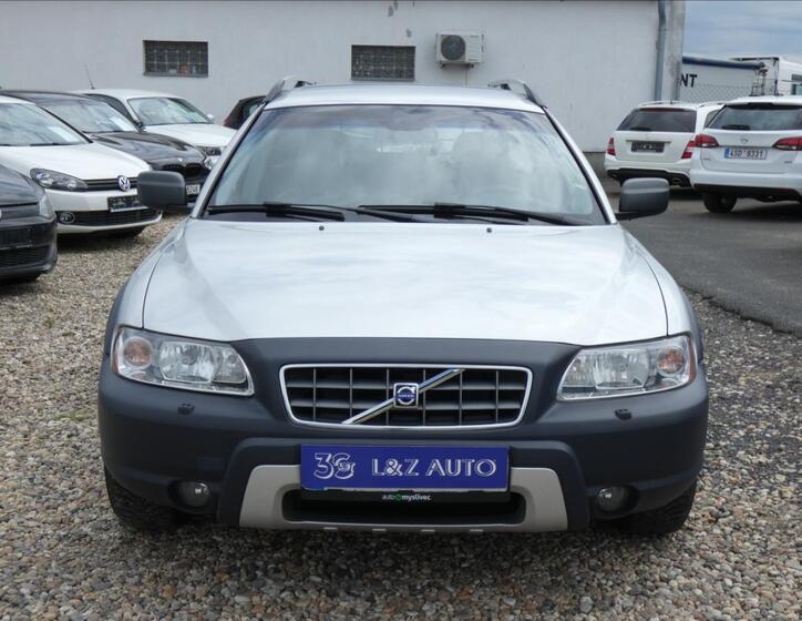 Volvo XC70 2