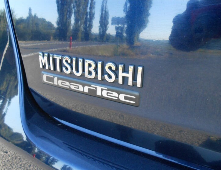 Mitsubishi Colt 22