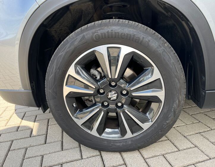 Suzuki Vitara 28