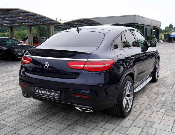 Mercedes-Benz GLE 6
