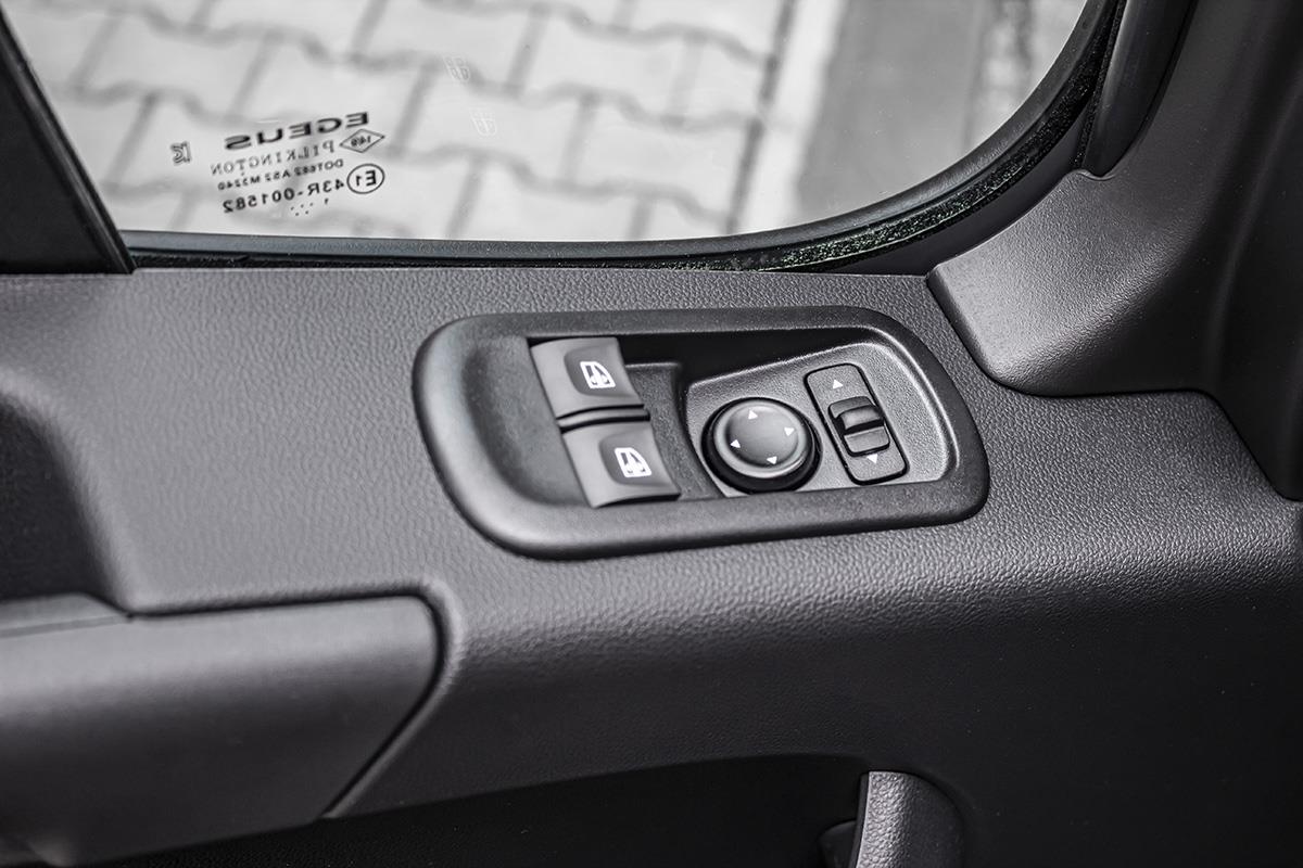 Nissan Interstar