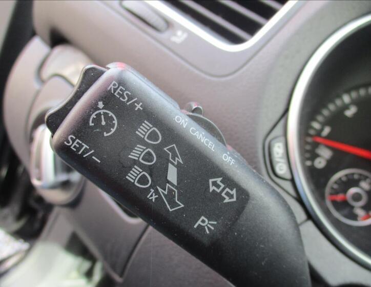 Volkswagen Golf 22