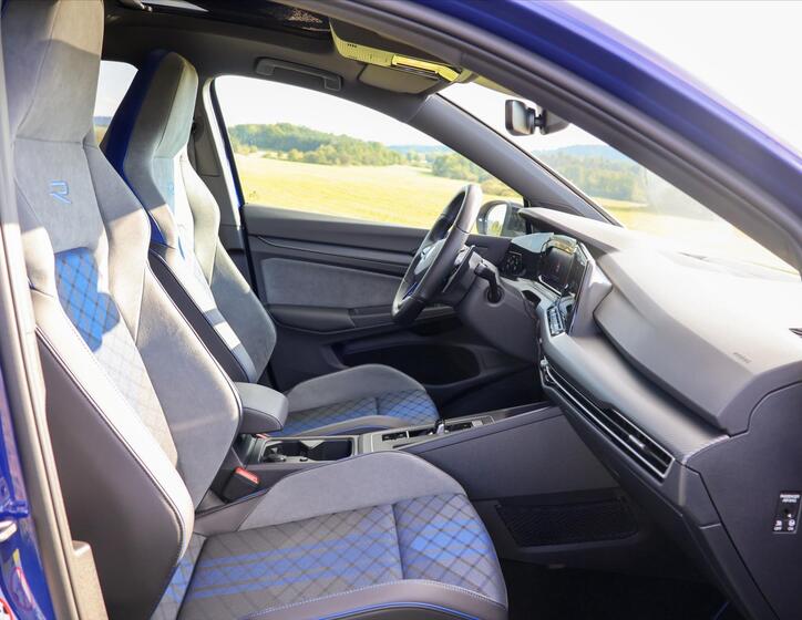 Volkswagen Golf 14
