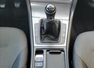 Volkswagen Golf 34