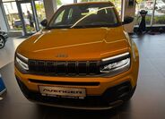 Jeep Avenger 5