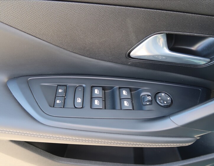 Peugeot 308 15