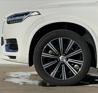 Volvo XC90 19