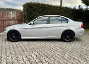 BMW Řada 3 2
