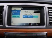 Jaguar XF 19
