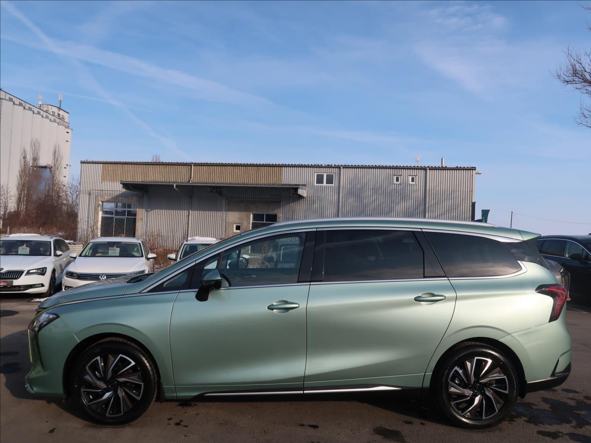 Dongfeng U-Tour