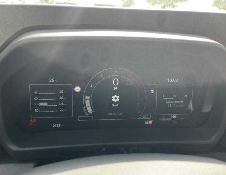 Toyota GR Yaris 16