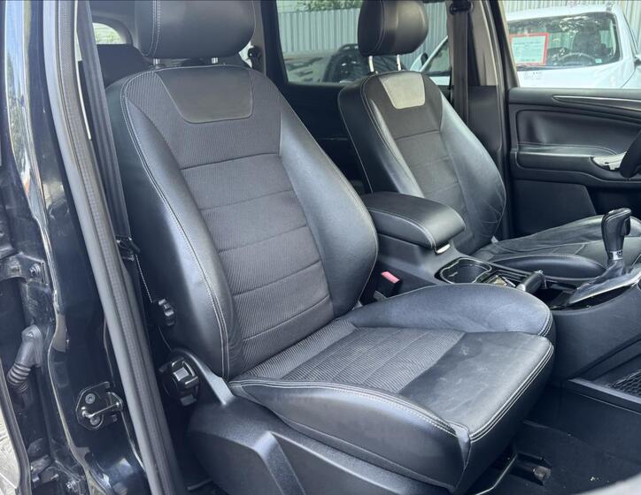Ford S-MAX 26