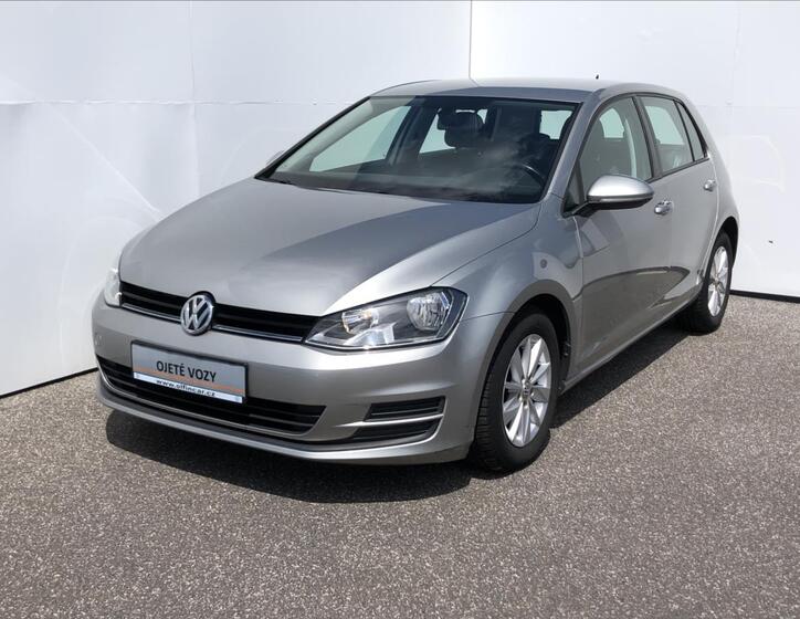 Volkswagen Golf 1