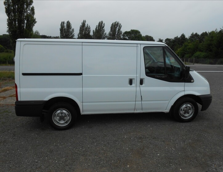 Ford Transit 7
