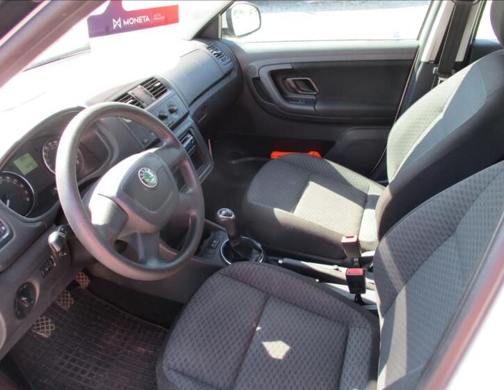 Škoda Fabia 12