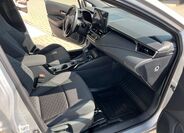 Toyota Corolla 16