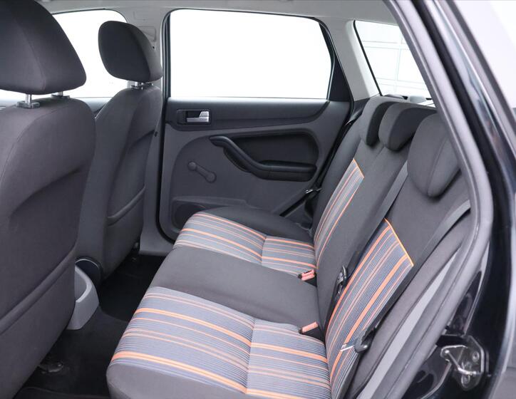Ford Focus 15