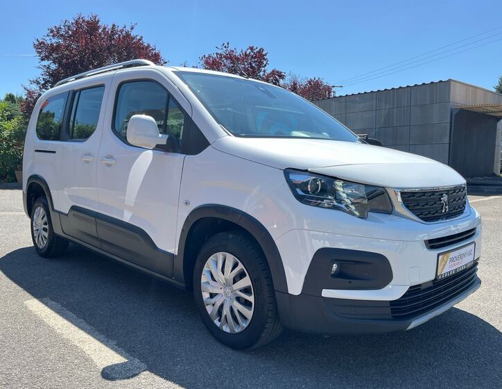 Peugeot Rifter 13