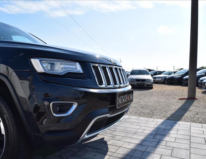 Jeep Grand Cherokee 13