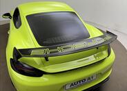 Porsche Cayman 52