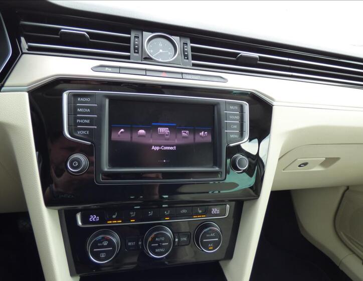 Volkswagen Passat 21
