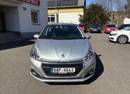 Peugeot 208 9