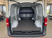 Mercedes-Benz Vito 17