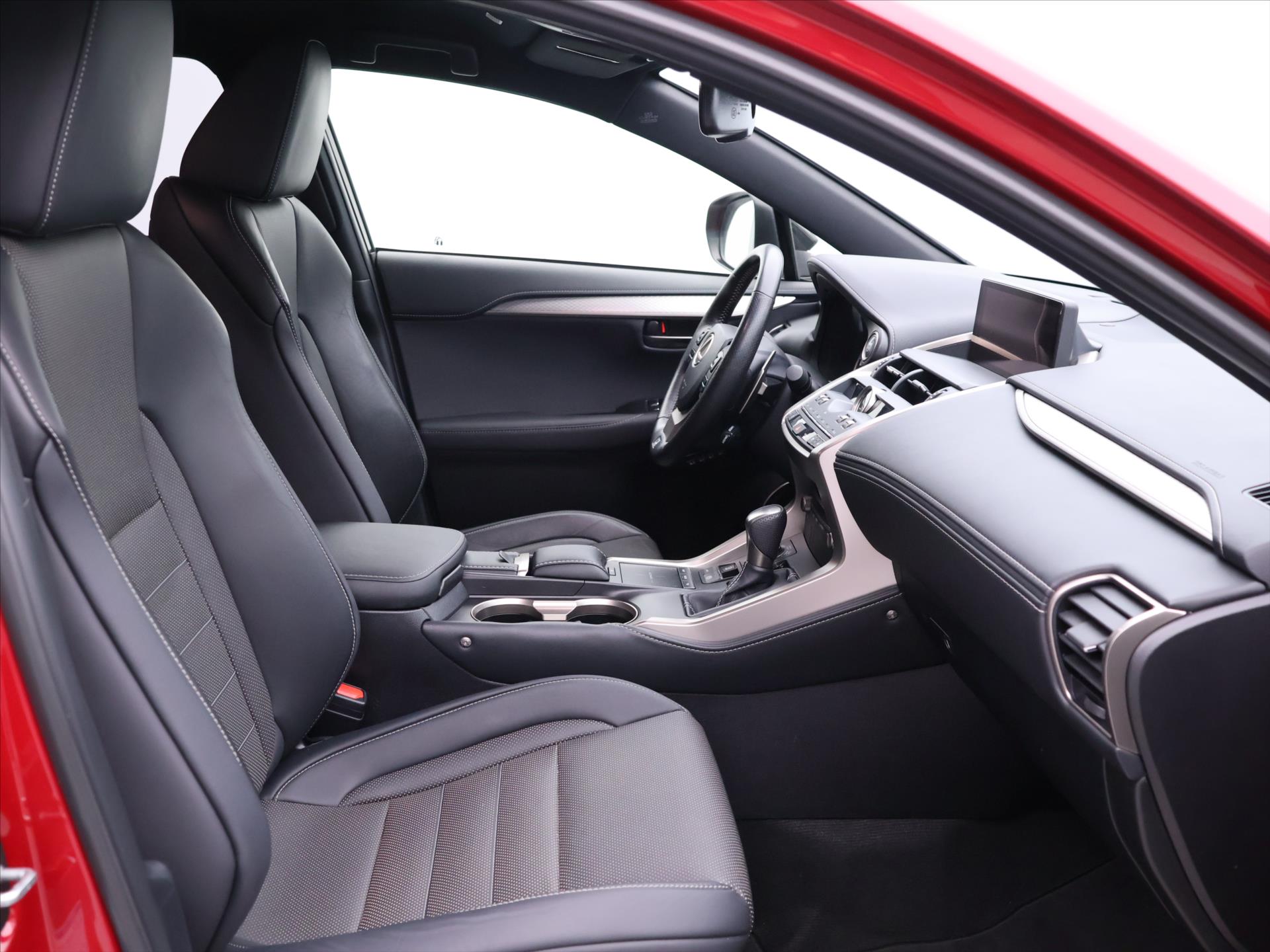 Lexus NX 300h