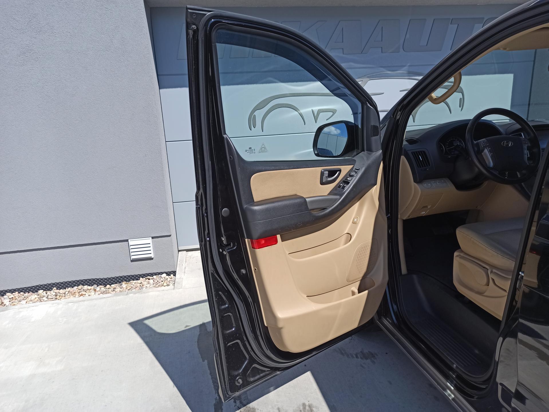 Hyundai H 1