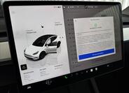 Tesla Model Y 22