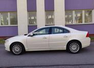 Volvo S80 2