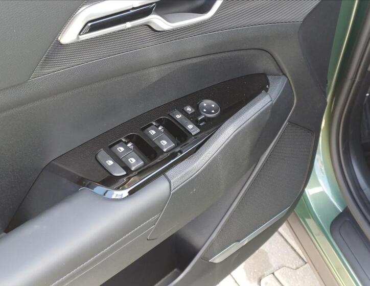 KIA Sportage 11