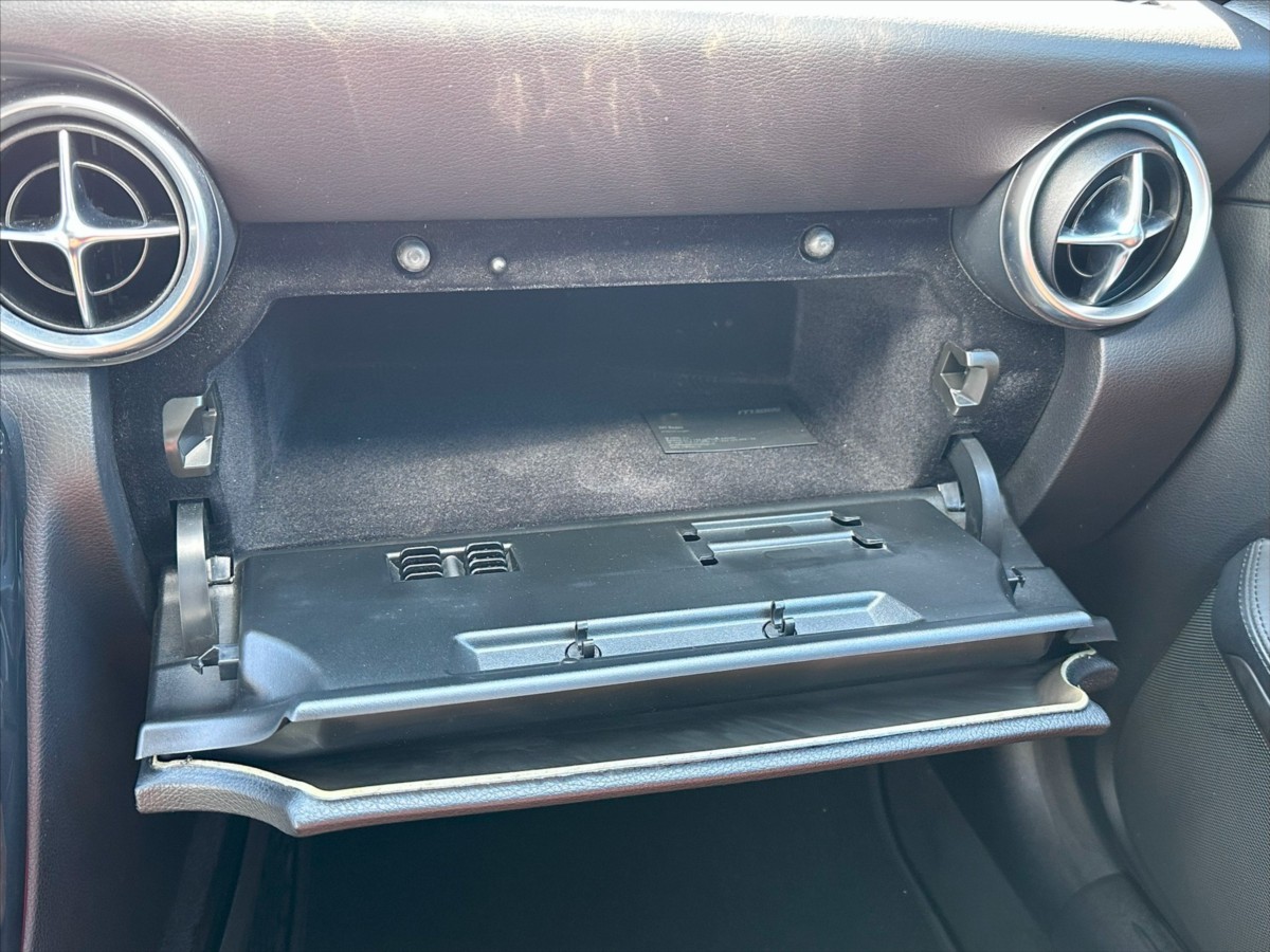 Mercedes-Benz SLC