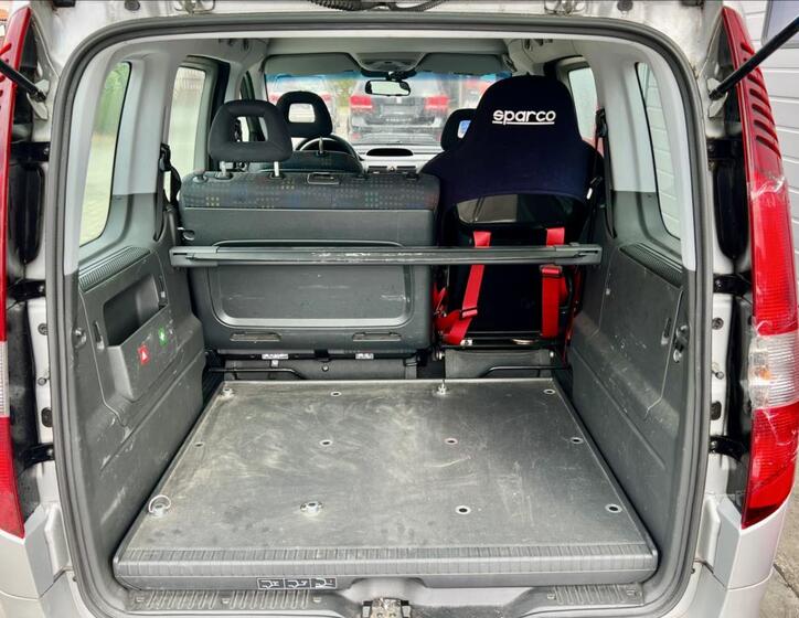 Mercedes-Benz Vaneo 5