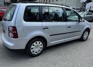 Volkswagen Touran 12