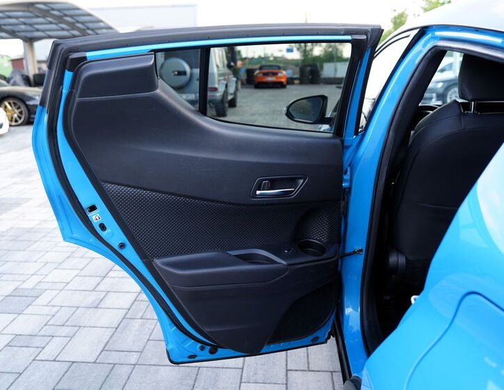 Toyota C-HR 17
