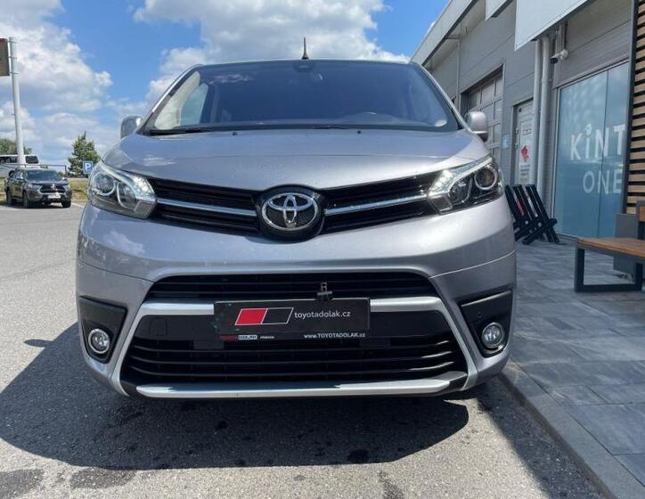Toyota ProAce Verso 2