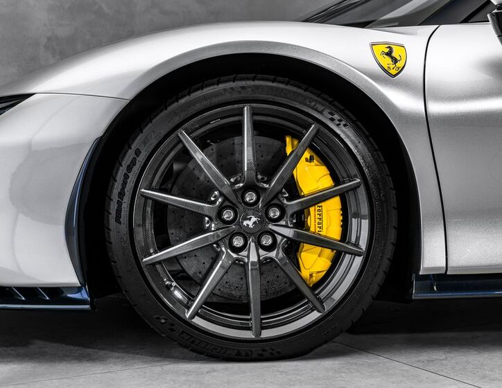 Ferrari SF90 9