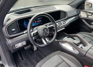 Mercedes-Benz GLE 9