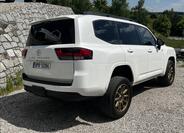Toyota Land Cruiser 5