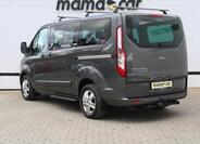 Ford Tourneo Custom 5