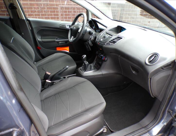 Ford Fiesta 19