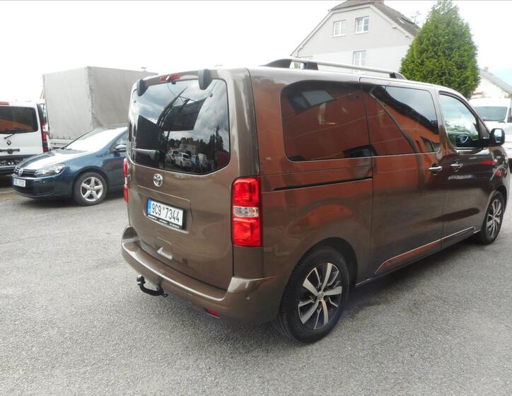 Toyota ProAce 5