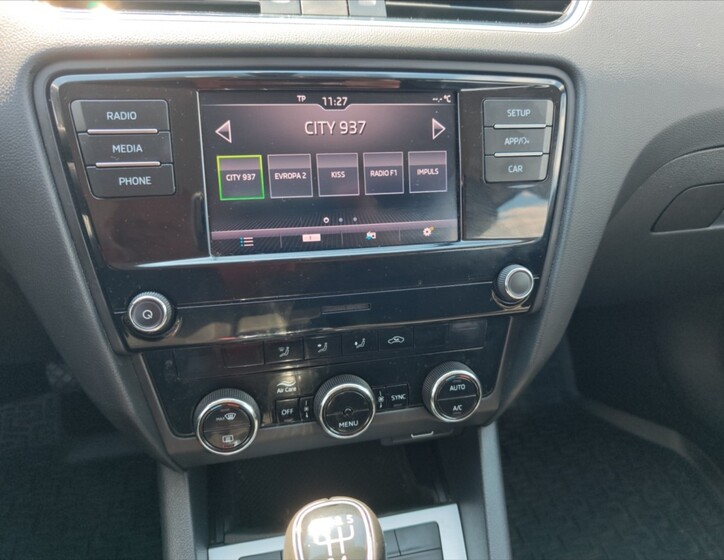 Škoda Octavia 9