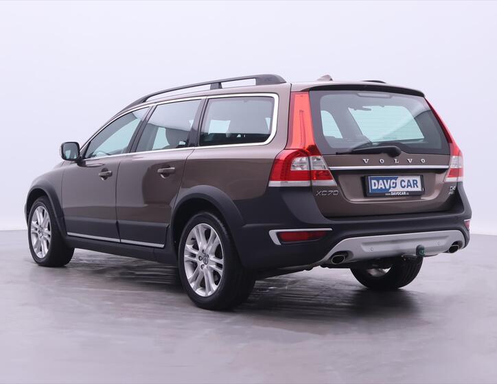 Volvo XC70 5