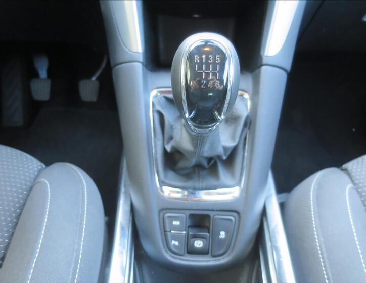 Opel Zafira 10