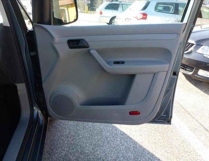 Volkswagen Caddy 21