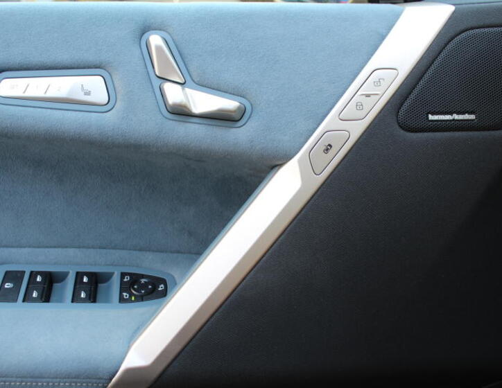 BMW iX 15
