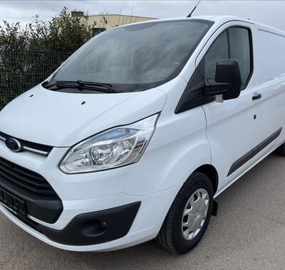 Ford Transit Custom 1