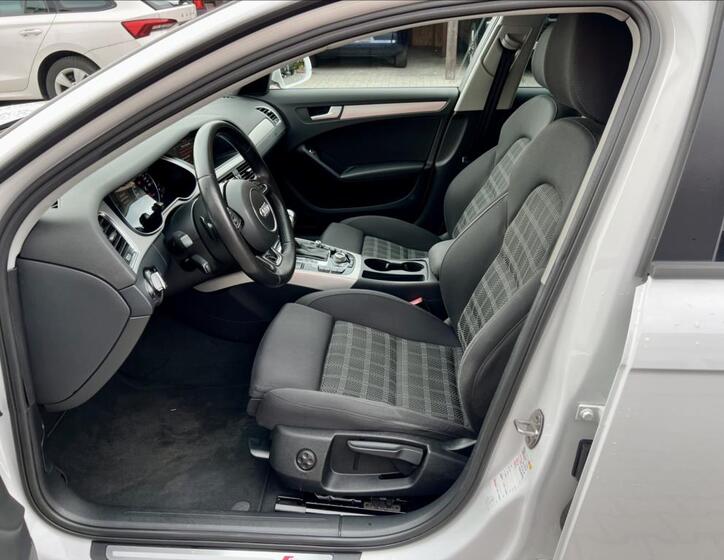 Audi A4 11